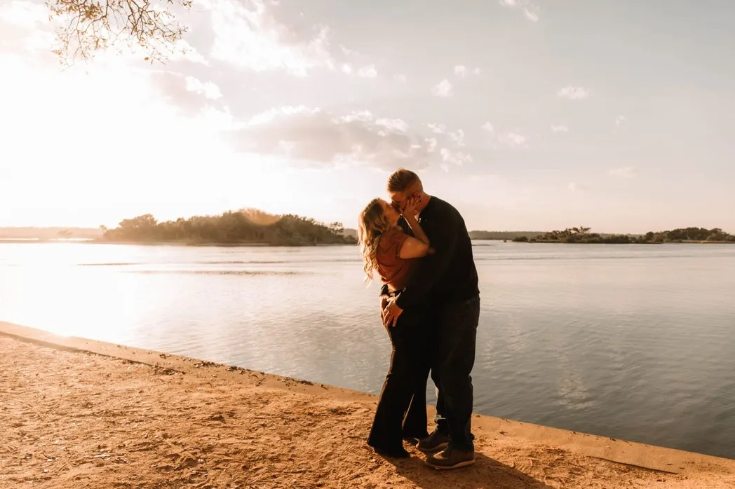 Fun Engagement Session Washington Oaks Garden