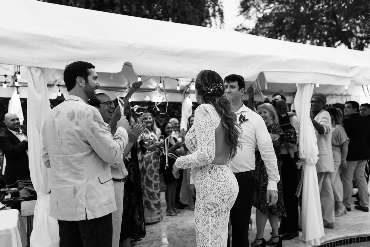 Backyard Wedding Ceremony in Miami - Leo & Veronica
